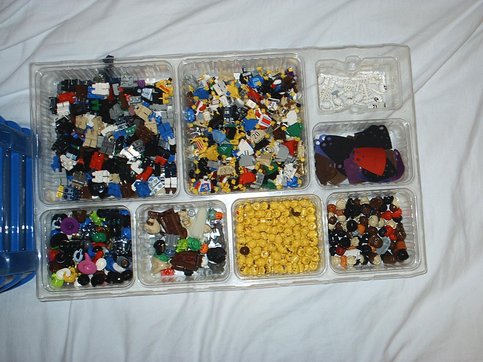 minifigsorting.jpg