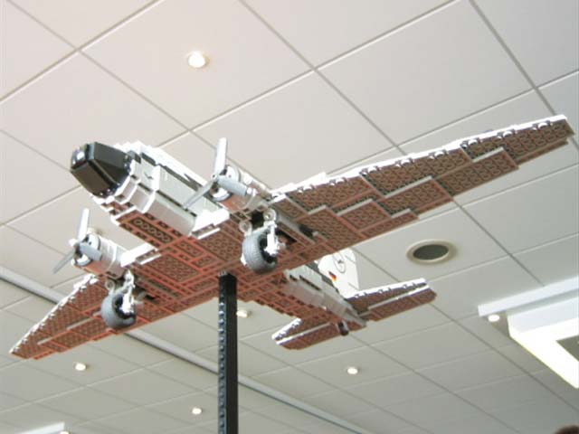 01_ben_plane.jpg