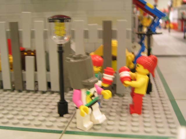 08_ben_minifig.jpg