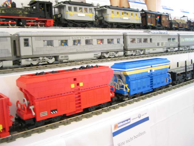 28_various_trains.jpg