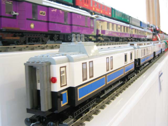 54_various_trains.jpg