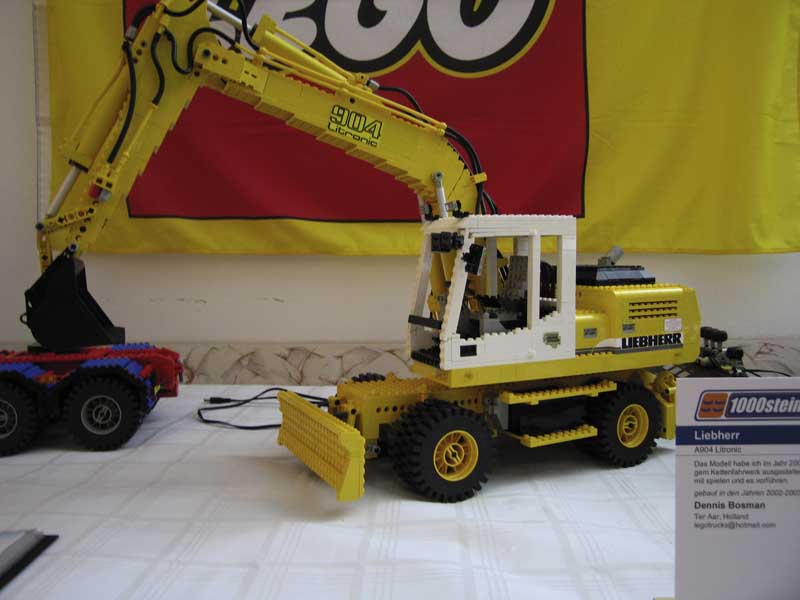 020b_liebherr.jpg
