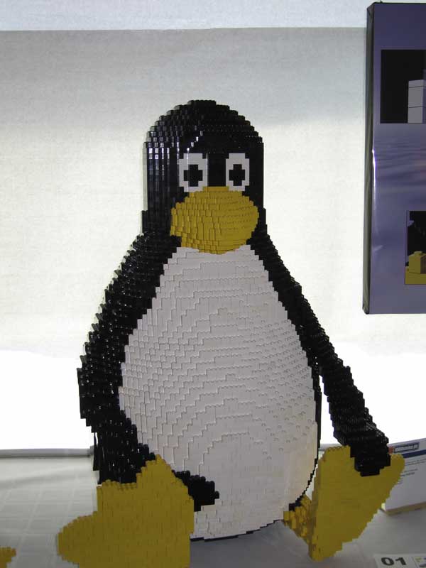 031_big-tux.jpg