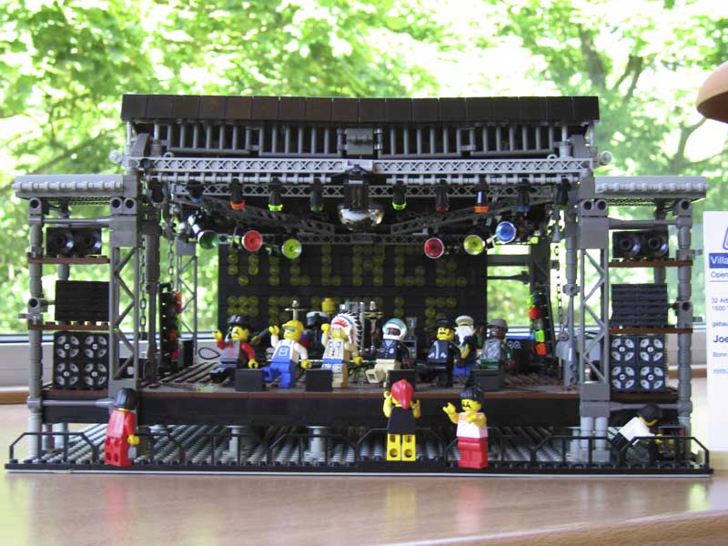 091_open-air.jpg