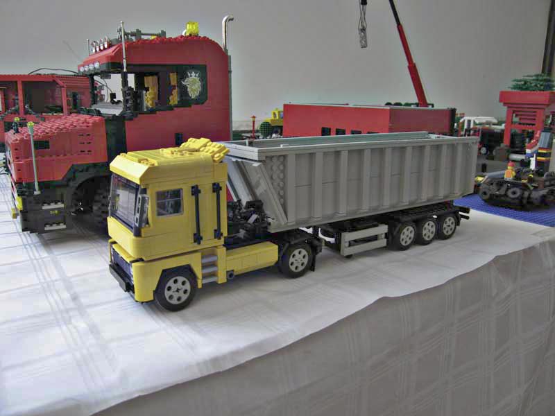 100_trucks.jpg