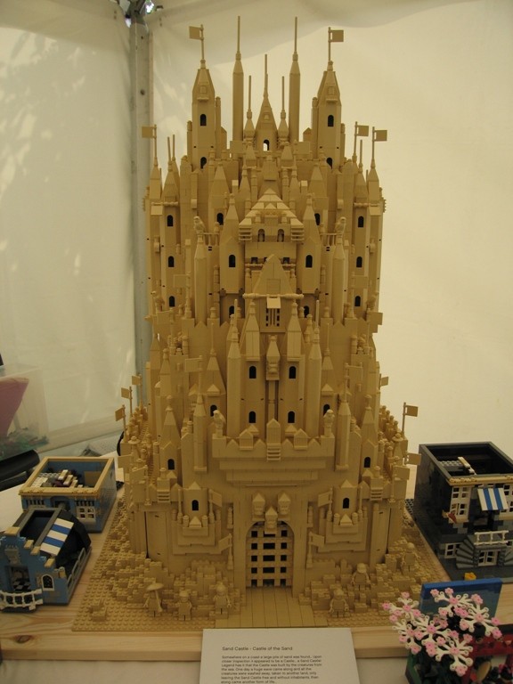 048_lego_75_years.jpg