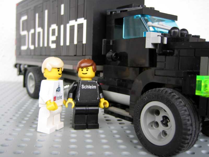 01_schleim_truck.jpg