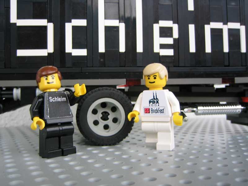 03_schleim_truck.jpg
