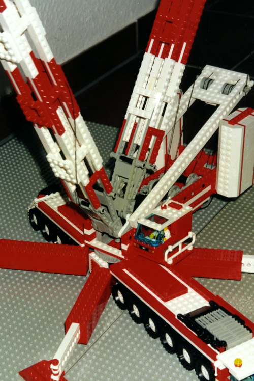 newcrane2.jpg