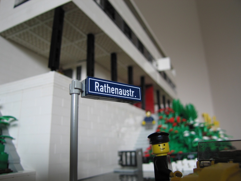 003_rathenaustr_bricks.jpg