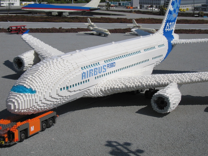 05_airbus_a_380.jpg