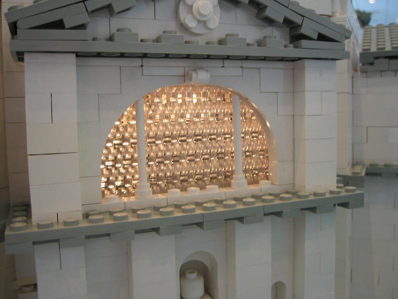 022_santa_maria_illuminated.jpg