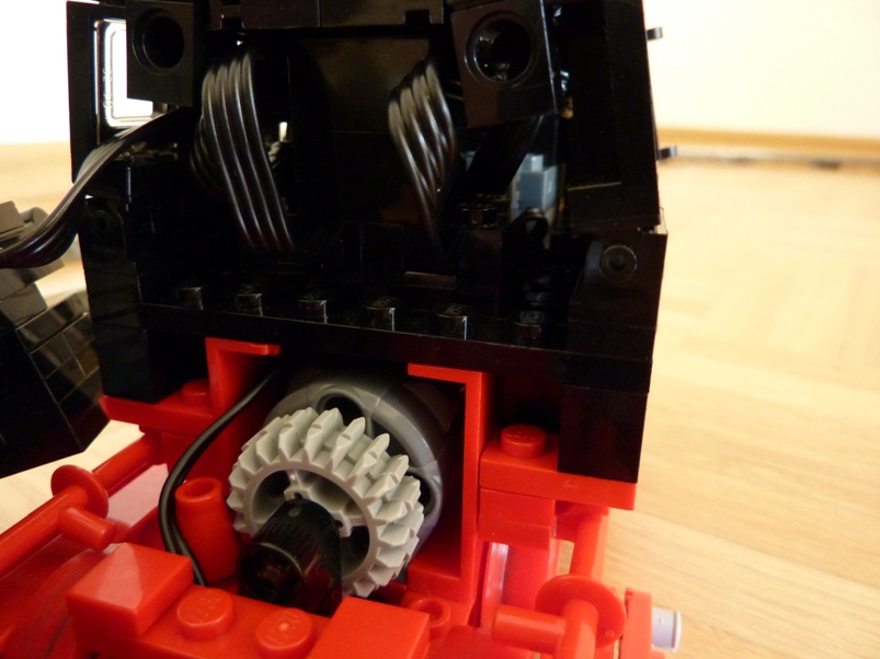 br-80_power-function-steamer_8.jpg