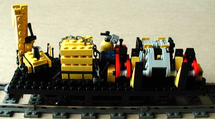 13_servicecar.jpg