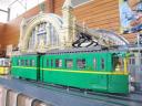 020_green_tram.jpg
