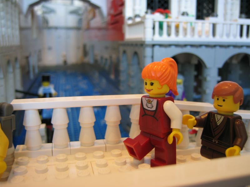 037_venice_tourists.jpg