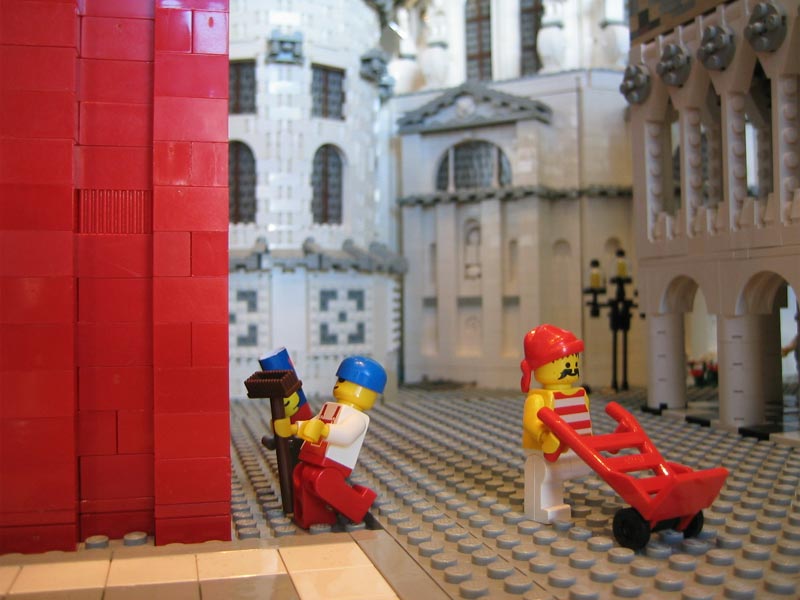 050_venice_piazza.jpg