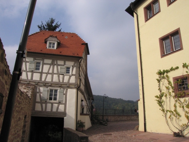 051_neuenbuerg.jpg