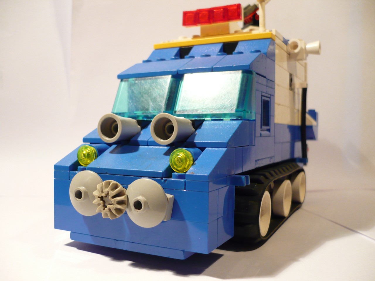 front3.jpg