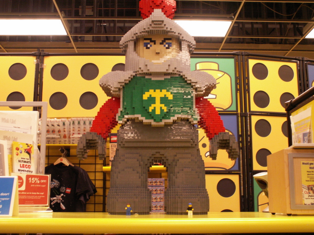 03e_lego_store_longshot_knight_denver_co.jpg