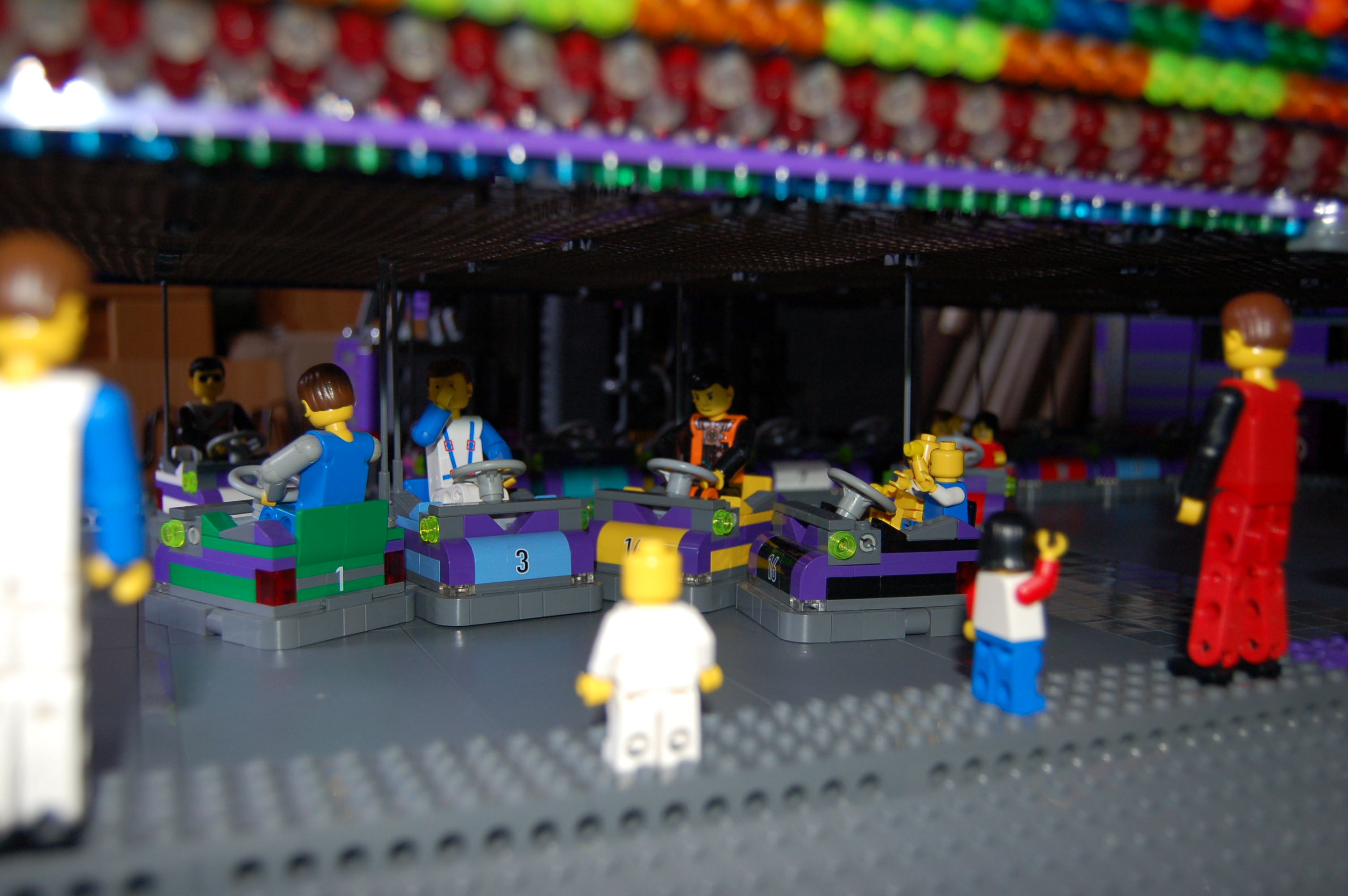 a_crashcarbumpercars_031.jpg