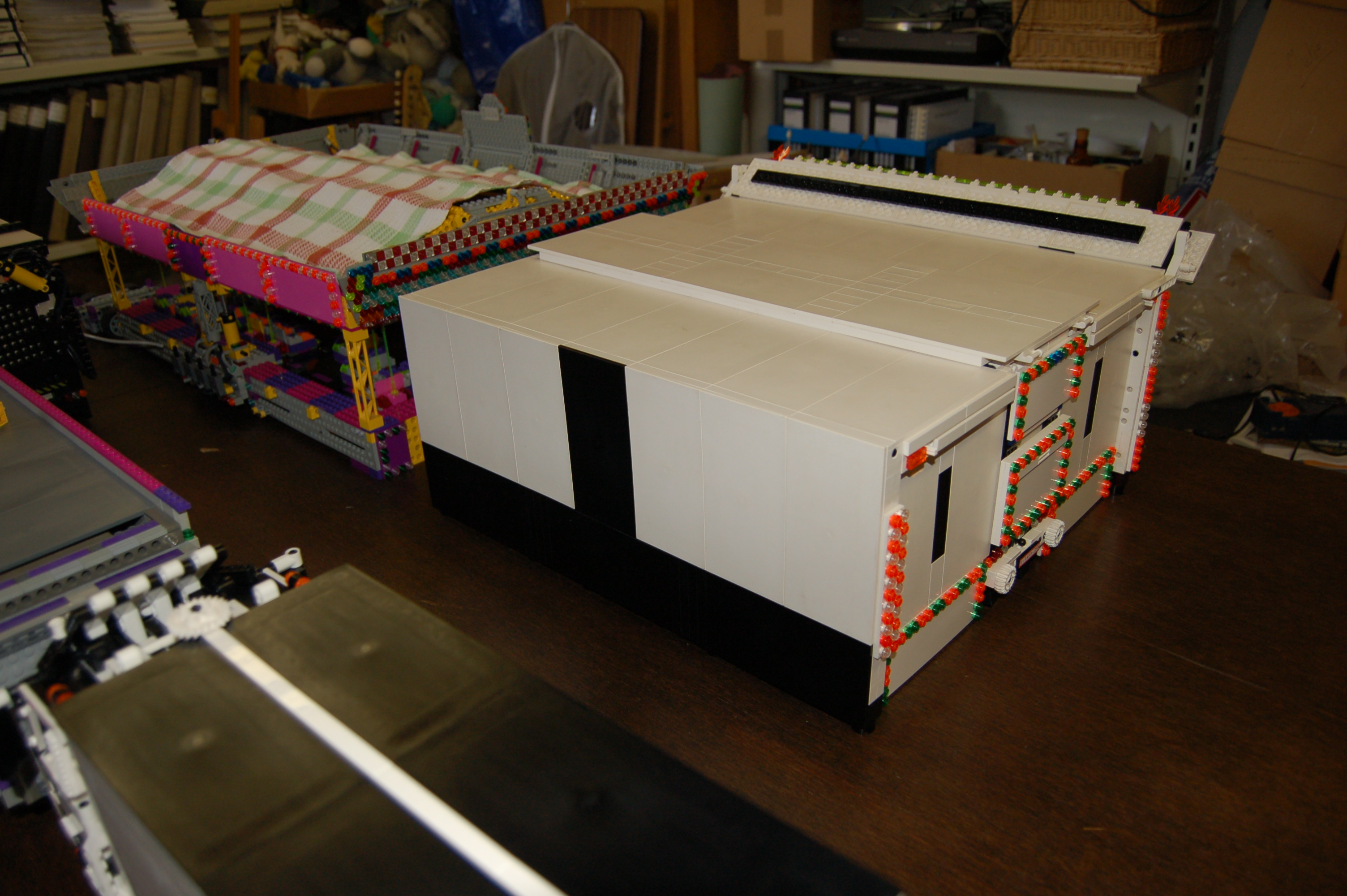 playhouse_004.jpg
