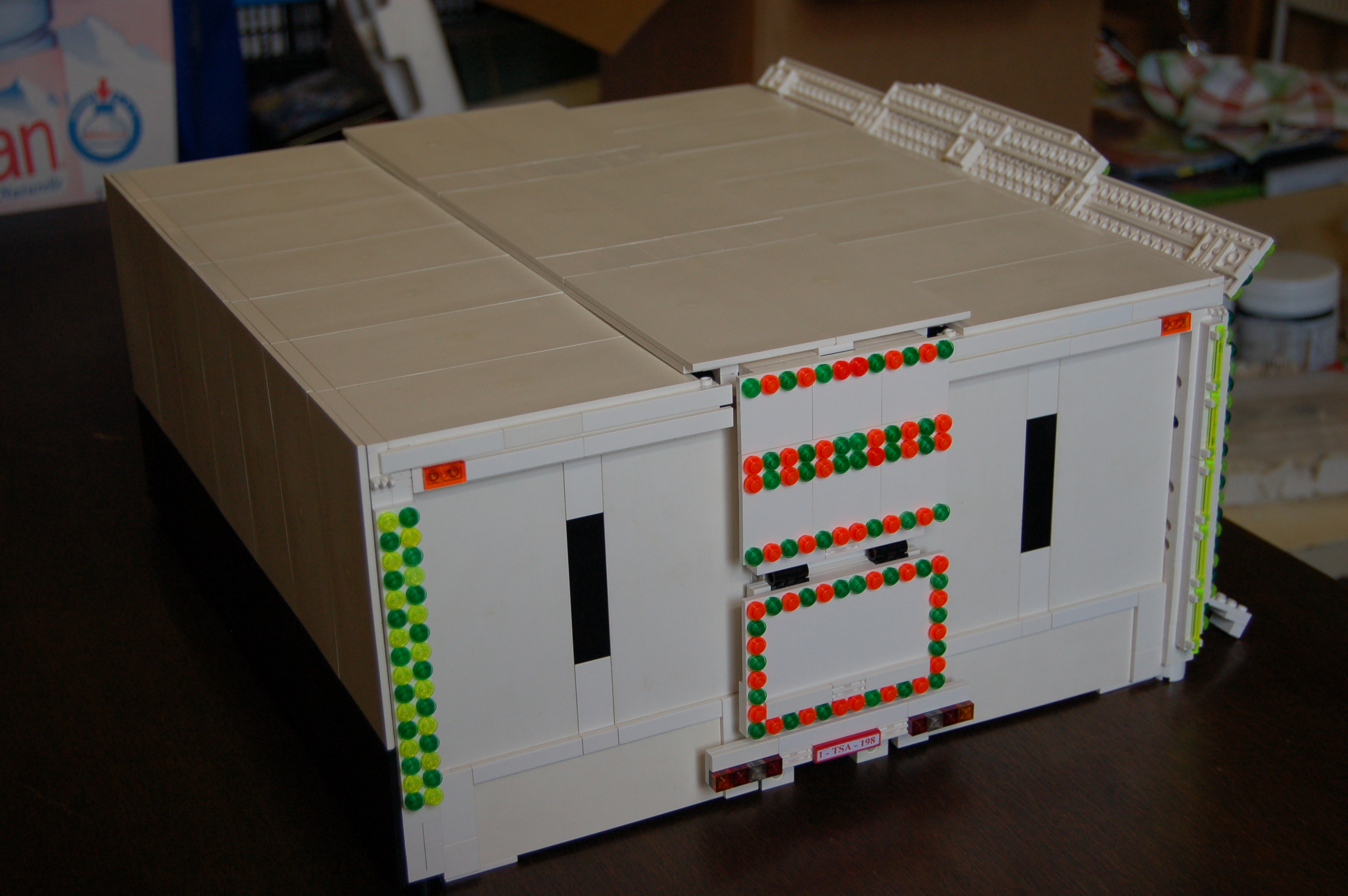 pplayhouse_017.jpg