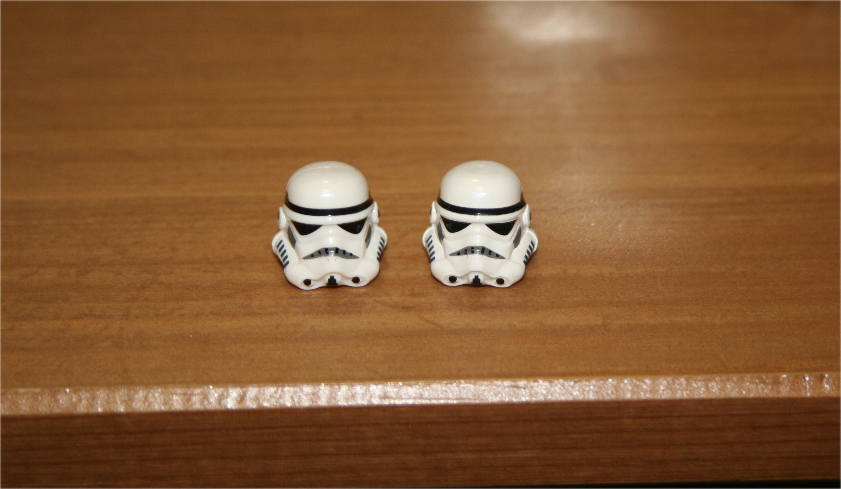 stormtrooper_helmets_-_different.jpg