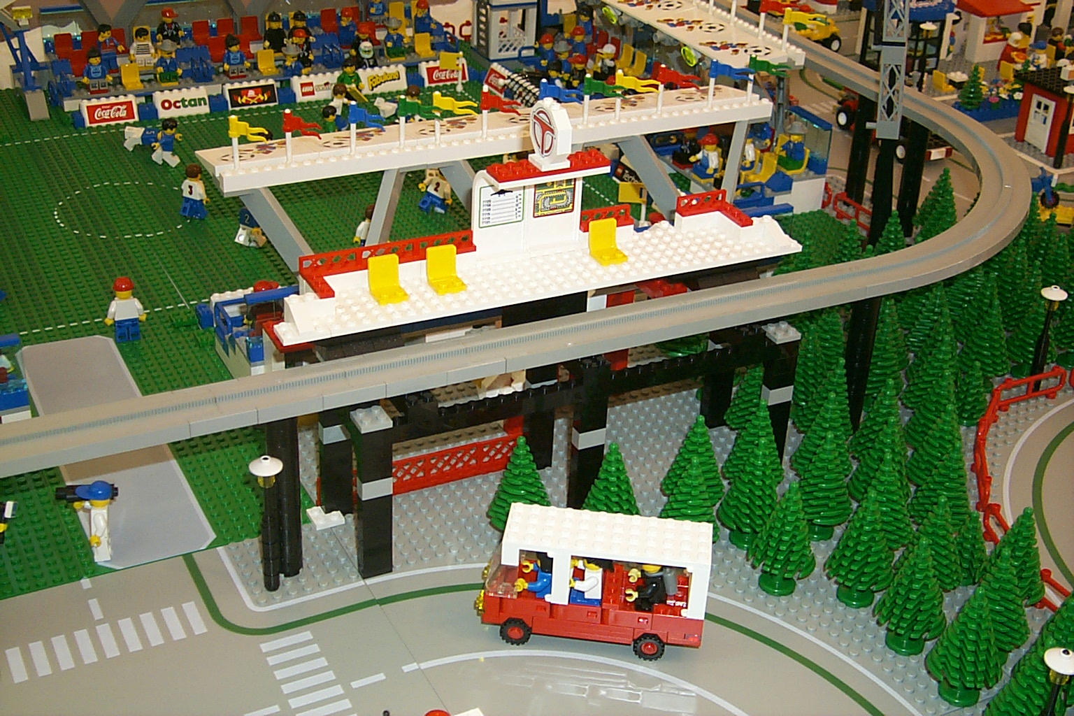classictown0103.jpg