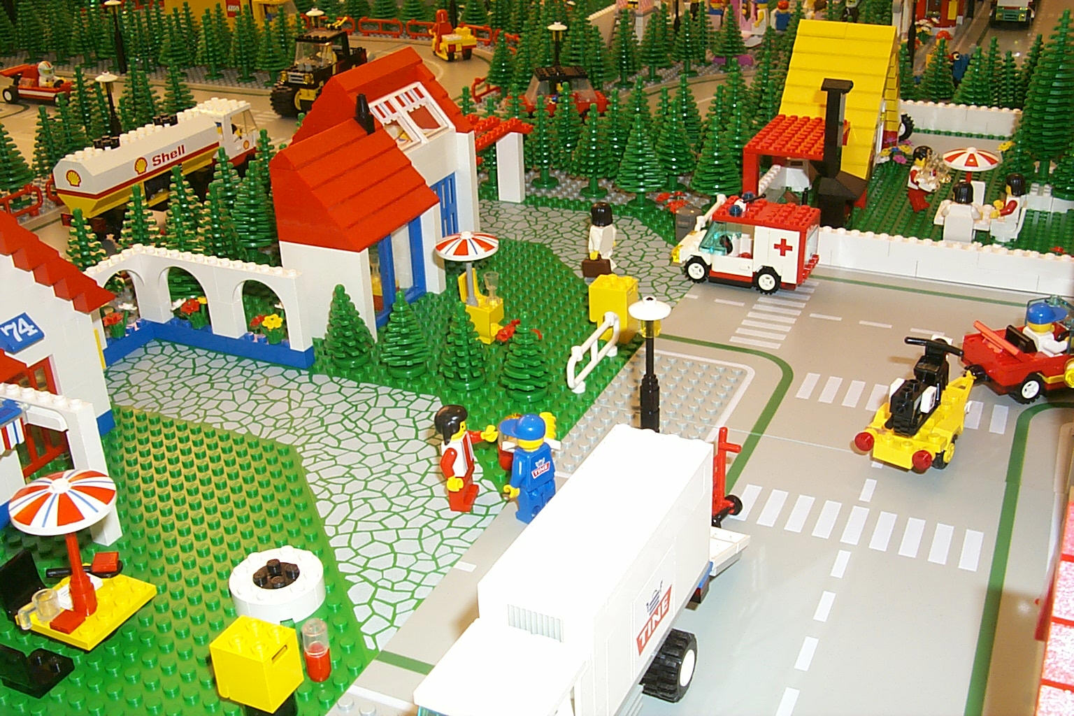 classictown0115.jpg