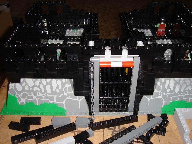 castle_gate-unfinished_017.jpg