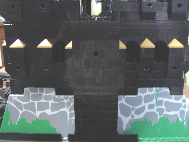 castle_gate-unfinished_107.jpg
