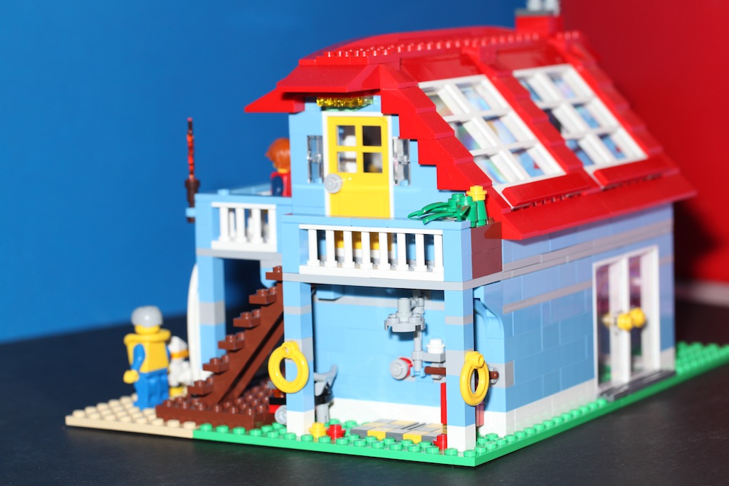 moc7346seasidehouse-04.jpg