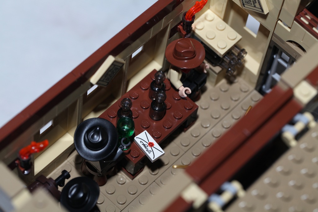moc79004prison-15.jpg