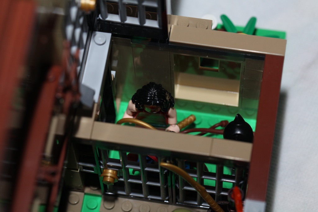 moc79004prison-26.jpg