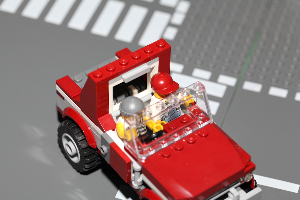 4437darkredtruck-07.jpg