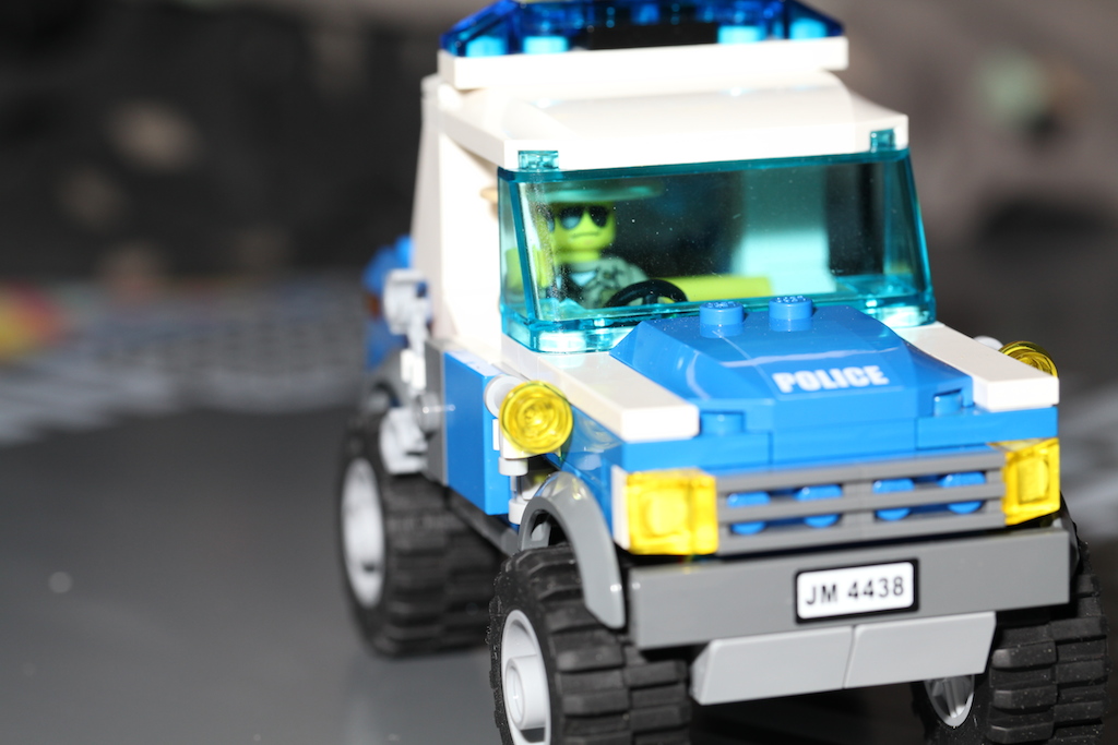 4438policetruck-04.jpg
