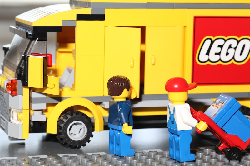 moc3221truck-10.jpg