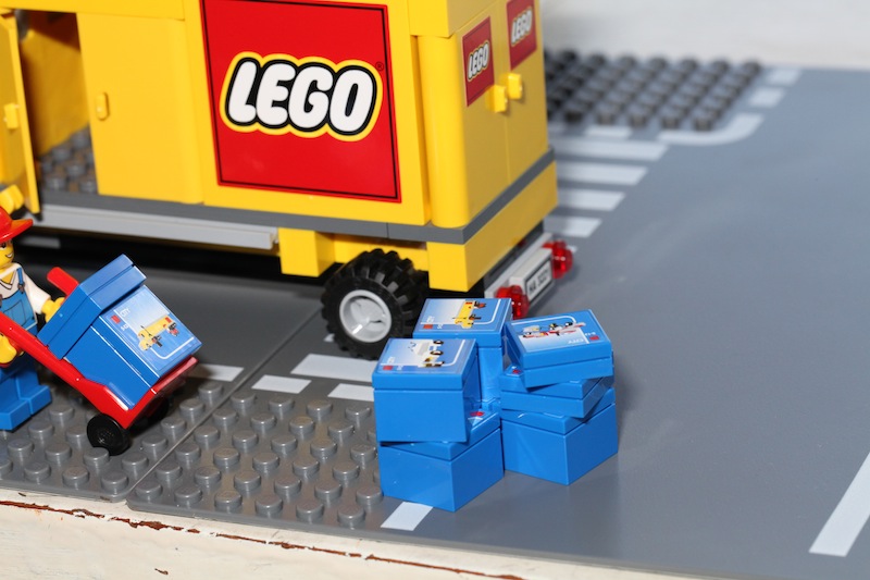 moc3221truck-11.jpg
