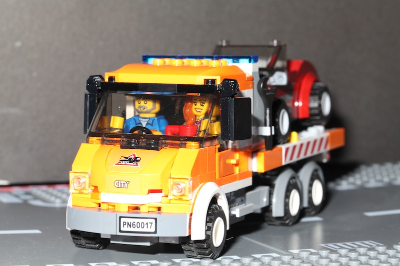 moc60017truck-01.jpg