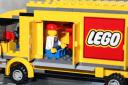 moc3221truck-04.jpg