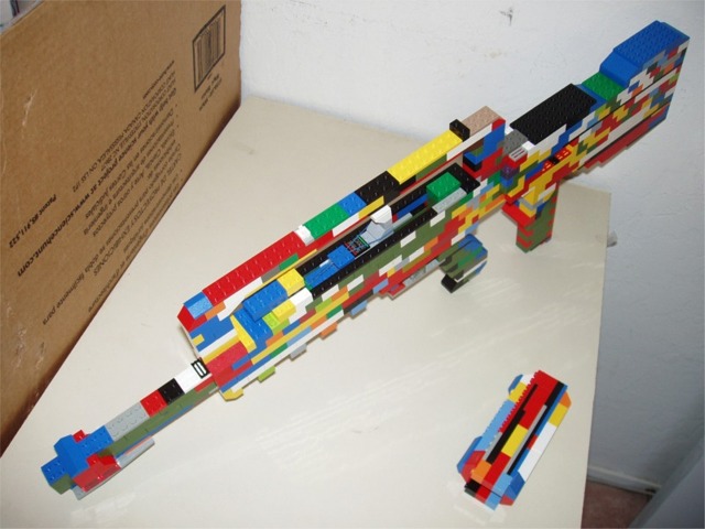 famas-v1.0-p15.jpg