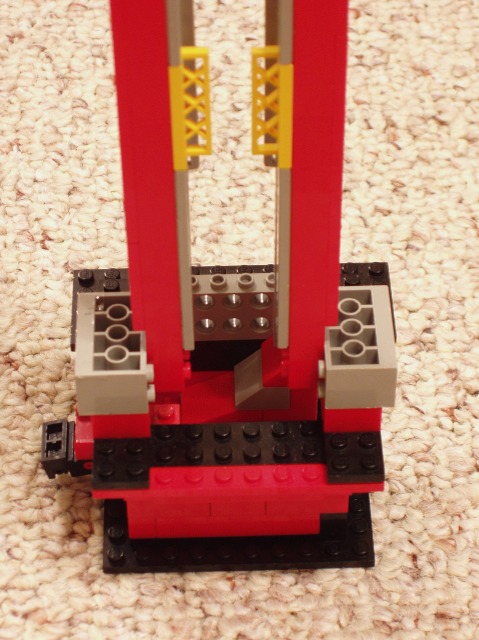 guillotine-v1-08.jpg