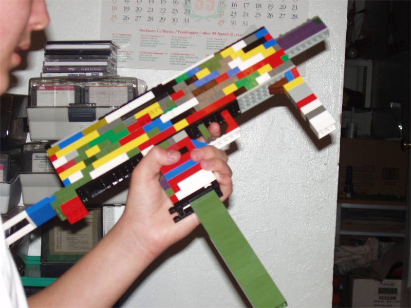 mac10_08.jpg