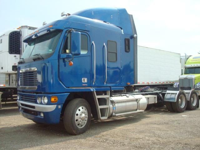 freightliner_argosy_110_mid_roof.jpg