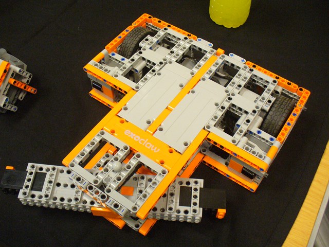 moc19_robot_by_jamie_douglas.jpg