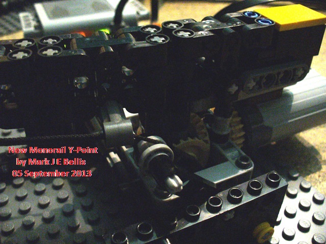 w_new_monorail_ypoint_mech3.jpg