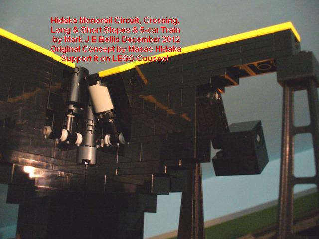 y_new_monorail_crossing4.jpg