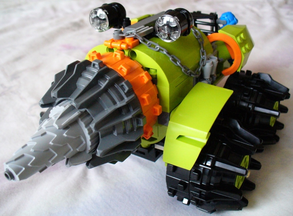 0power_miners_8960_drill1.jpg