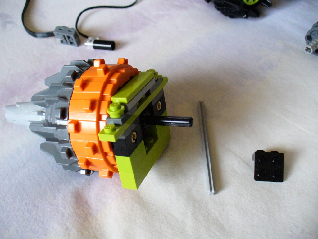 pm_pf_8960_07.jpg